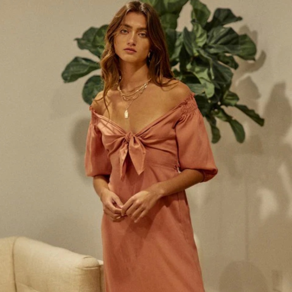 Lalavon Salmon Midi Size Small